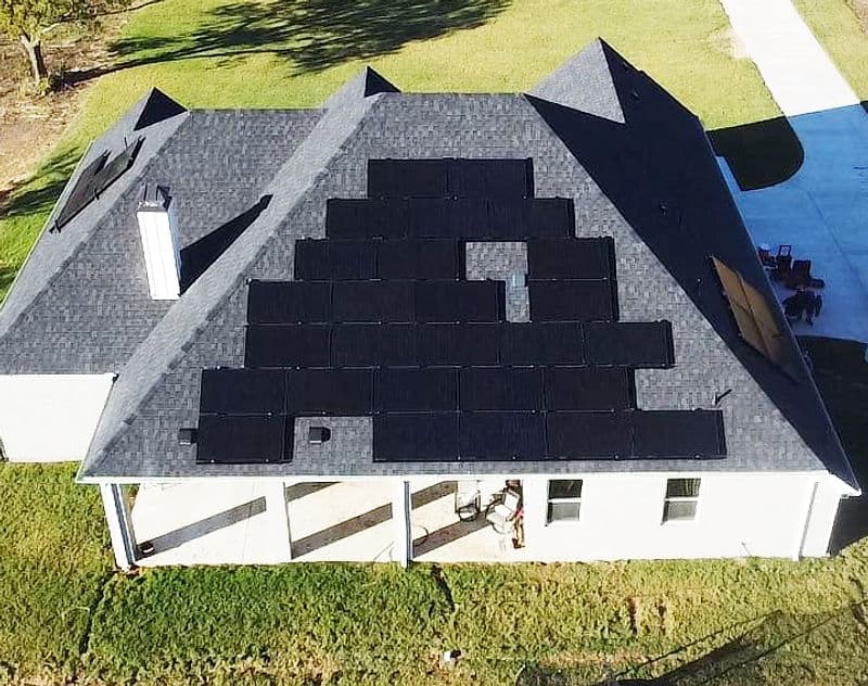 Solar powered house with LightSkye installation